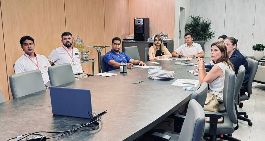 Reunião CDL CLT.jpeg