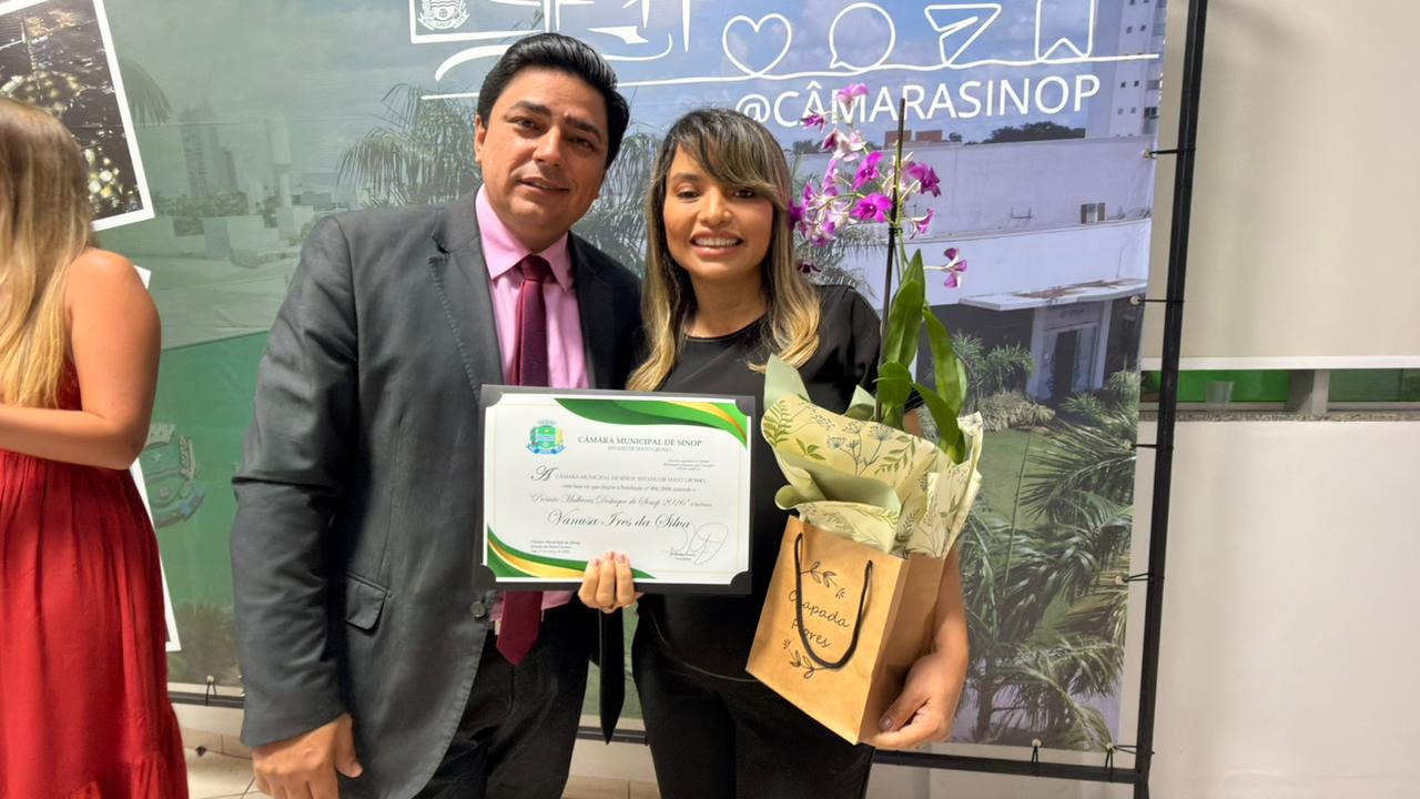 031726 - Gerente executiva e jornalista da CDL Sinop s&atilde;o homenageadas pela C&acirc;mara com Pr&ecirc;mio Mulheres Destaques 2026 (1).jpeg