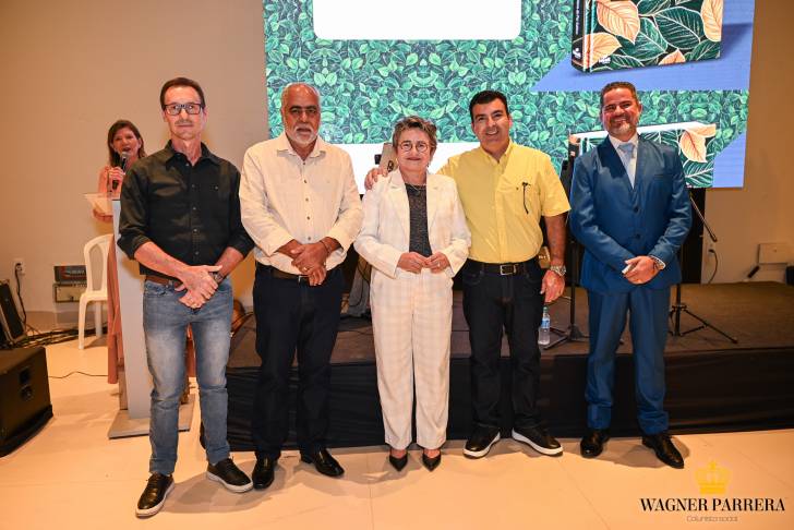 Presidente e diretores da CDL são homenageados em obra que reúne histórias de personalidades do Norte de Mato Grosso